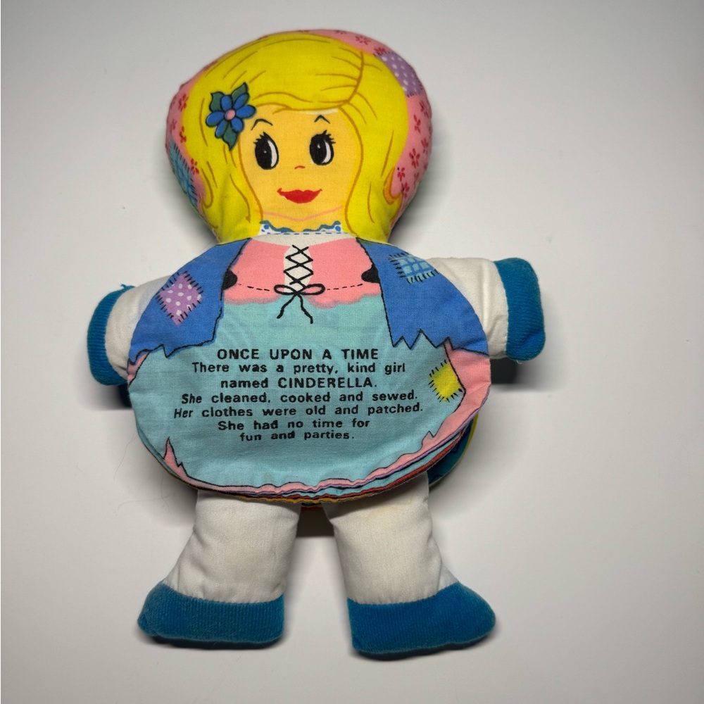 VTG 1979 Dan Dee Tell A Story Cinderella Fabric Storybook Doll Plush Toy